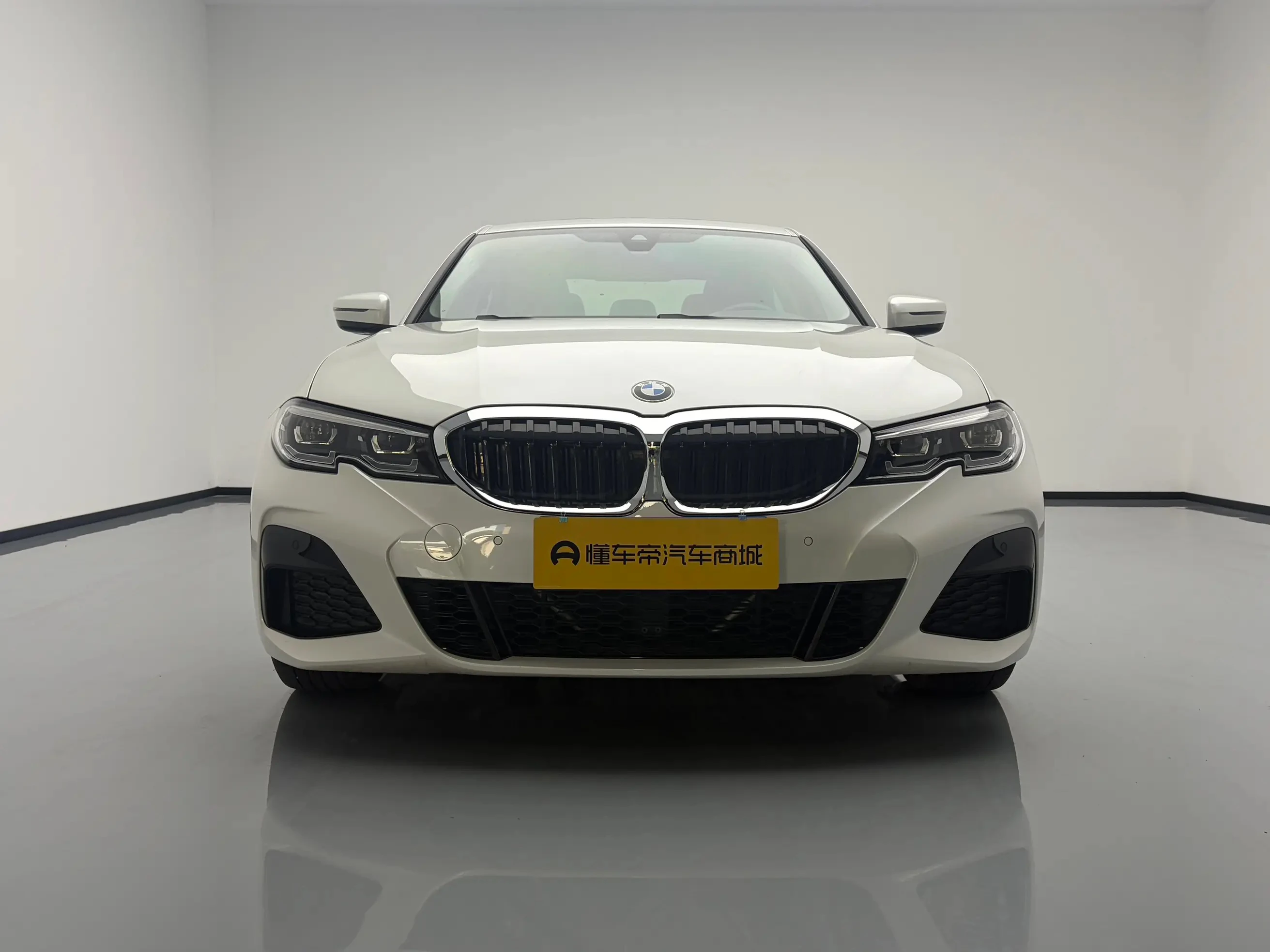 BMW 3 Series 325Li M Sport Edition - exterior