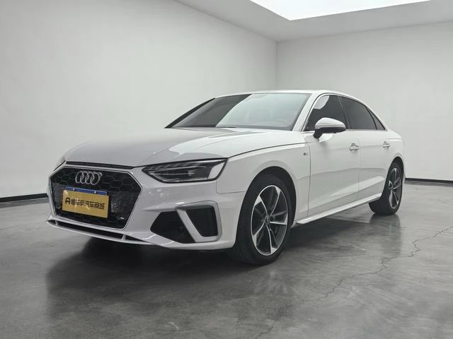 Audi A4L 40 TFSI Fashion Dynamic