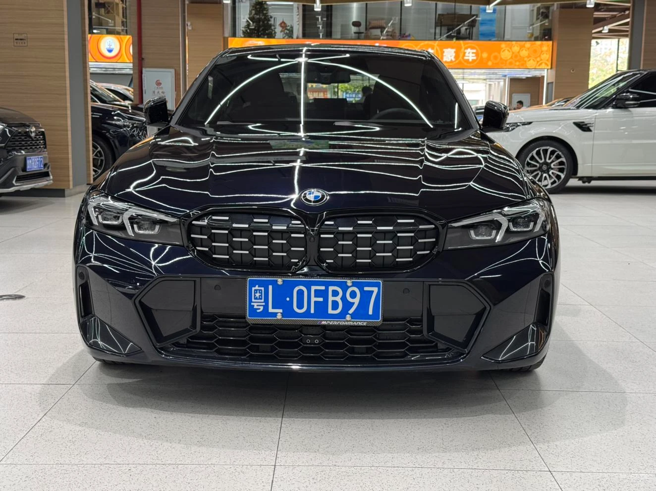 BMW 3 Series 325i M Sport Shadow Package - exterior