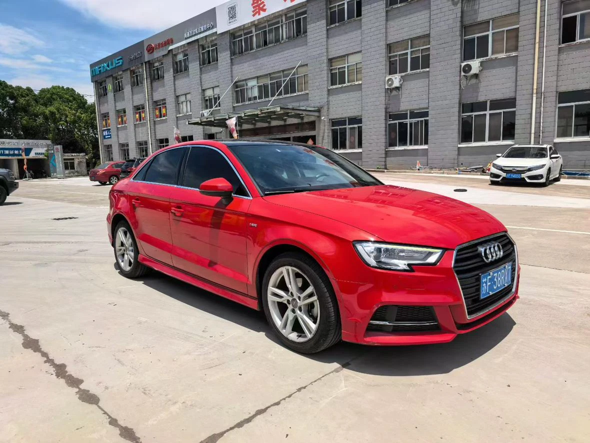 Audi A3  Limousine 35 TFSI  - exterior
