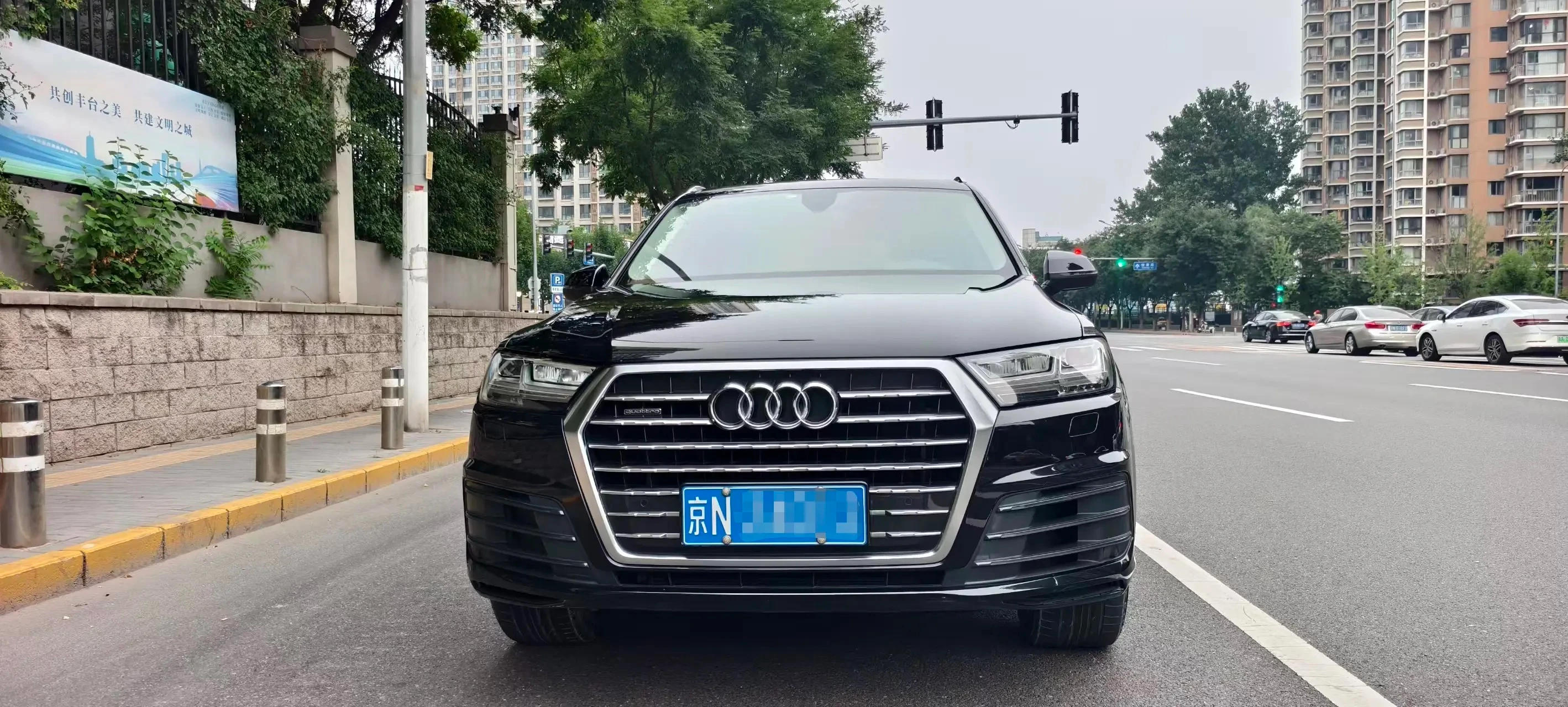 Audi Q7 45TFSI  - exterior