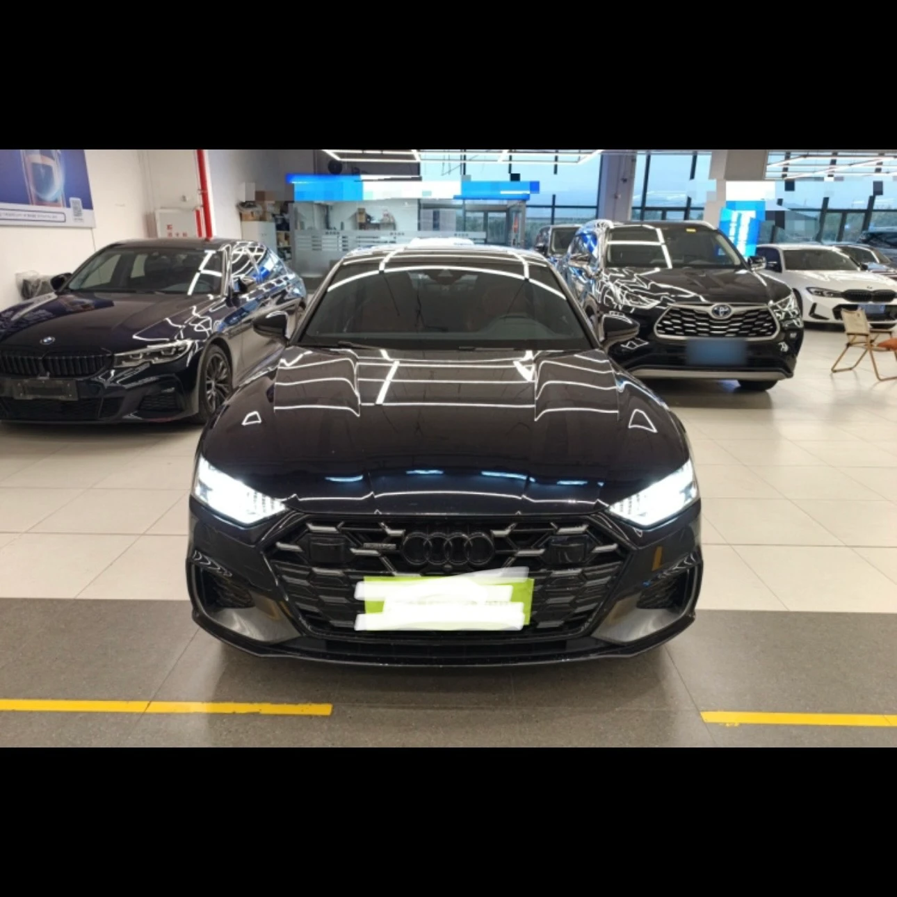 Audi A7L Black Warrior 45 - exterior