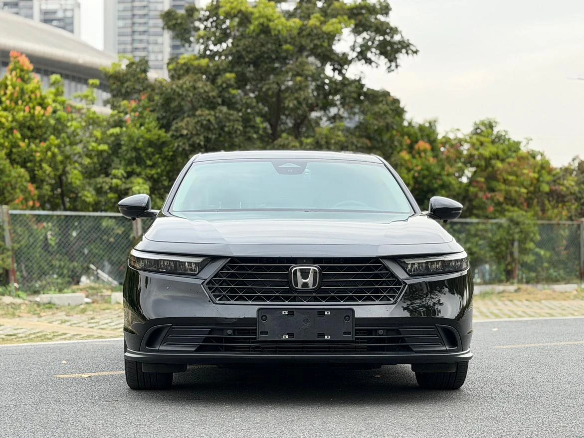 Honda Accord 260TURBO Smart Edition - exterior