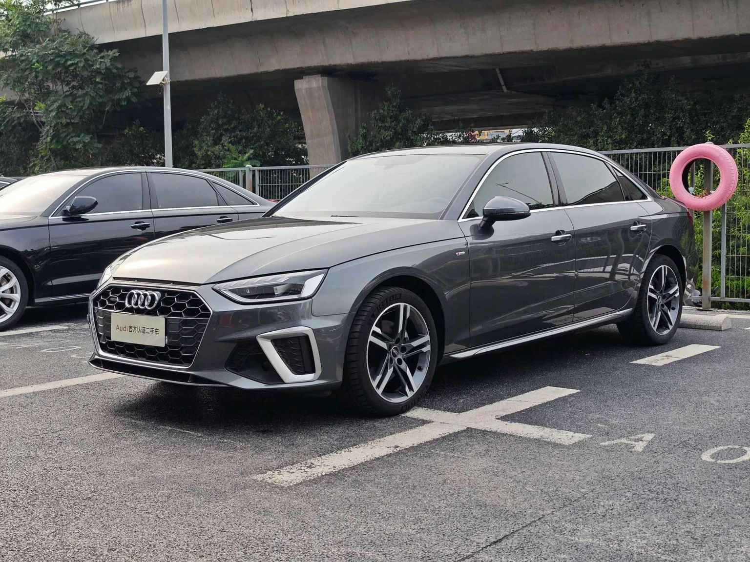 Audi A4L  40 TFSI 