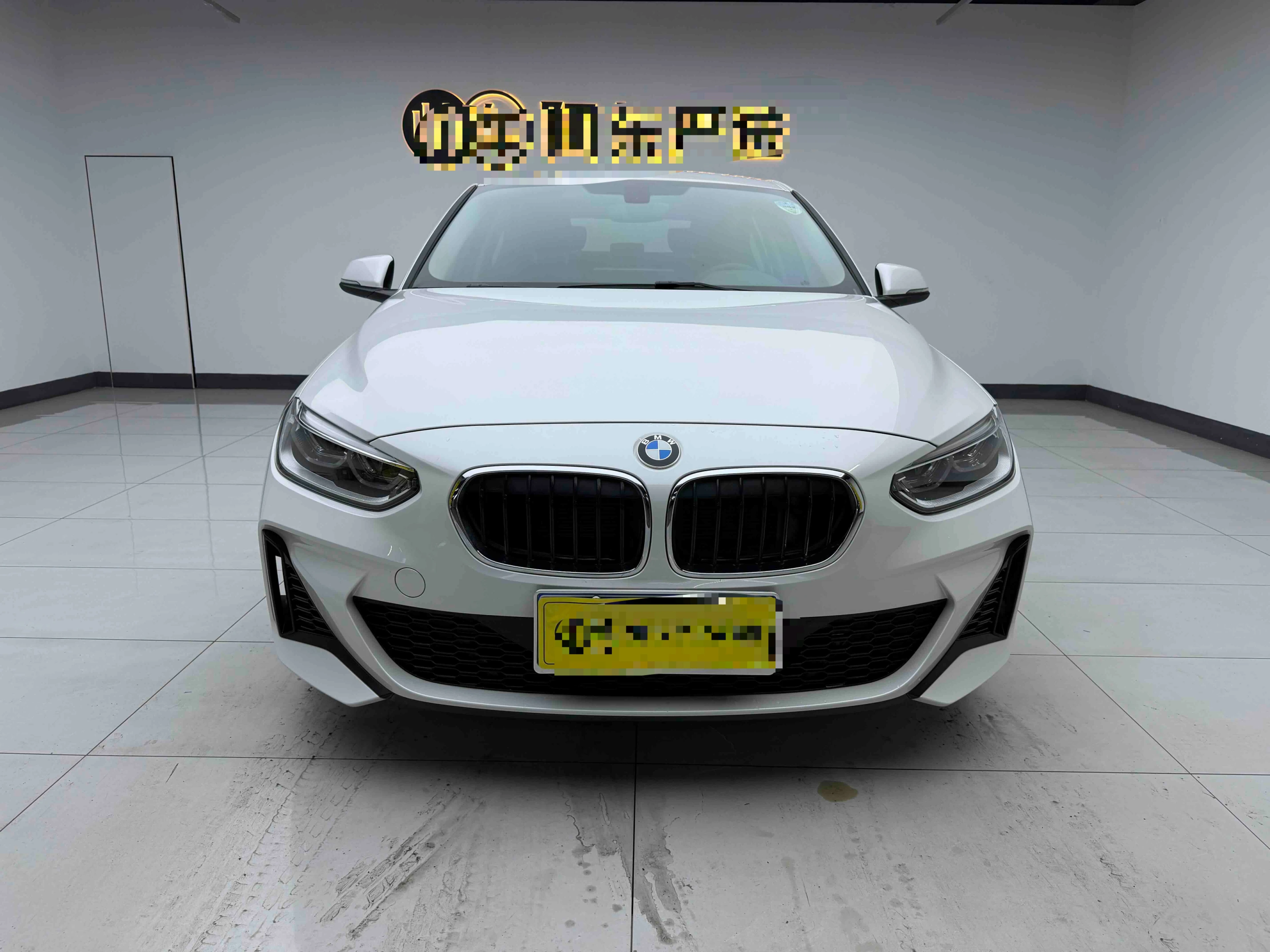 BMW 120i M Sport - exterior