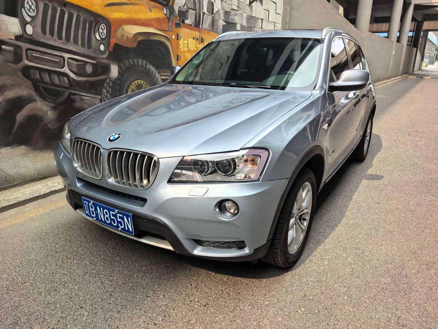 BMW X3 xDrive28i - exterior