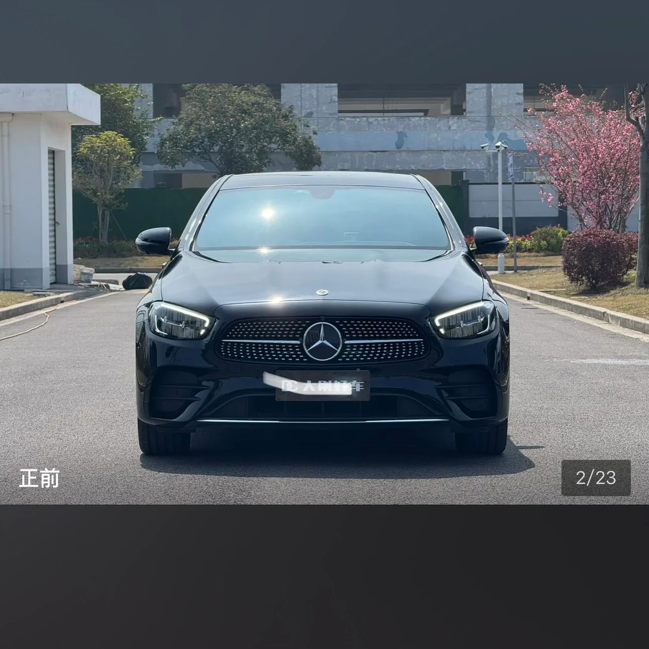 Mercedes-Benz E-Class E300L Luxury - exterior