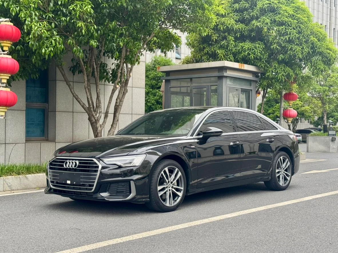Audi A6L 40 TFSI