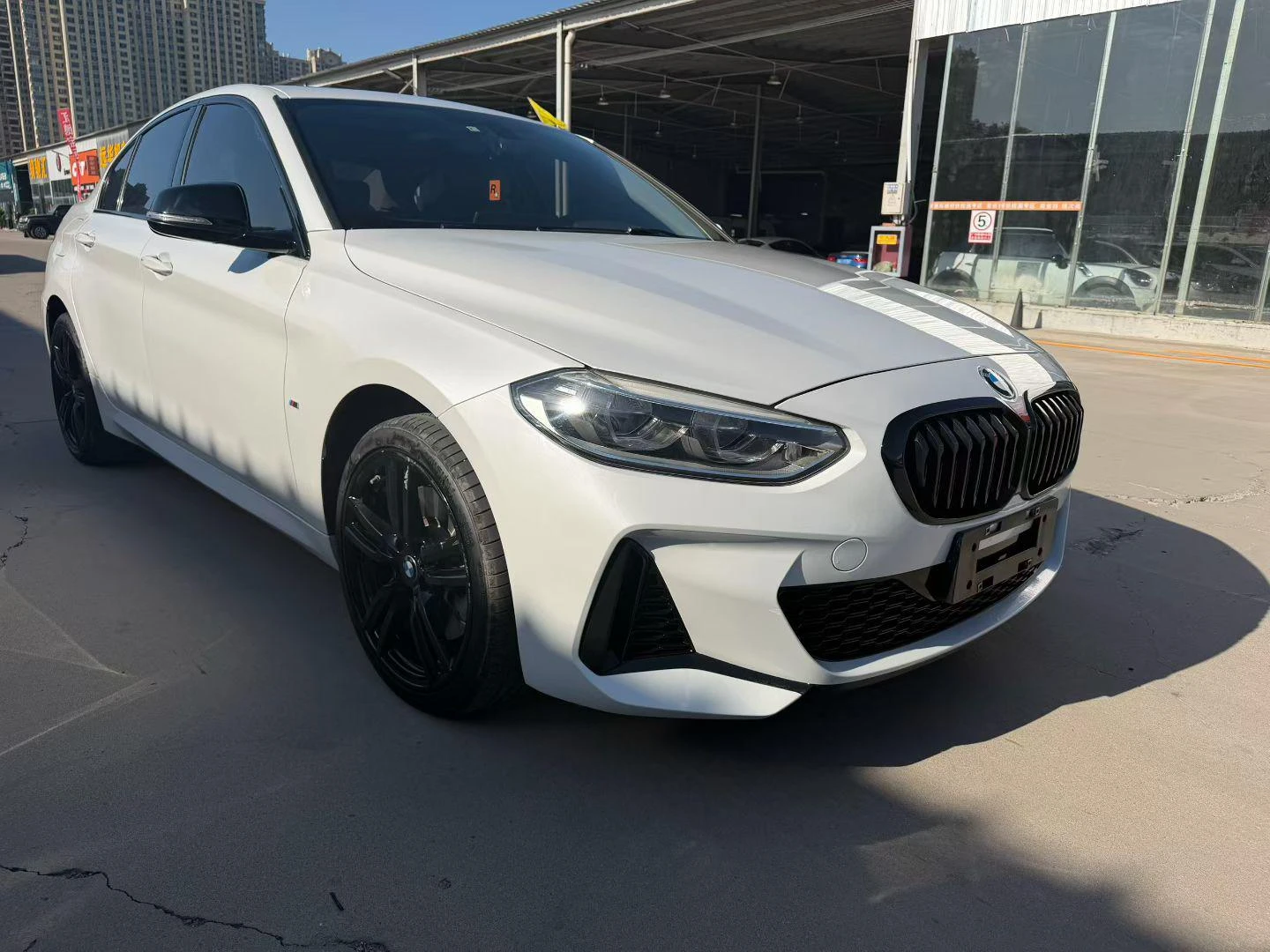BMW 1 Series 125i M Sport Night Edition - exterior