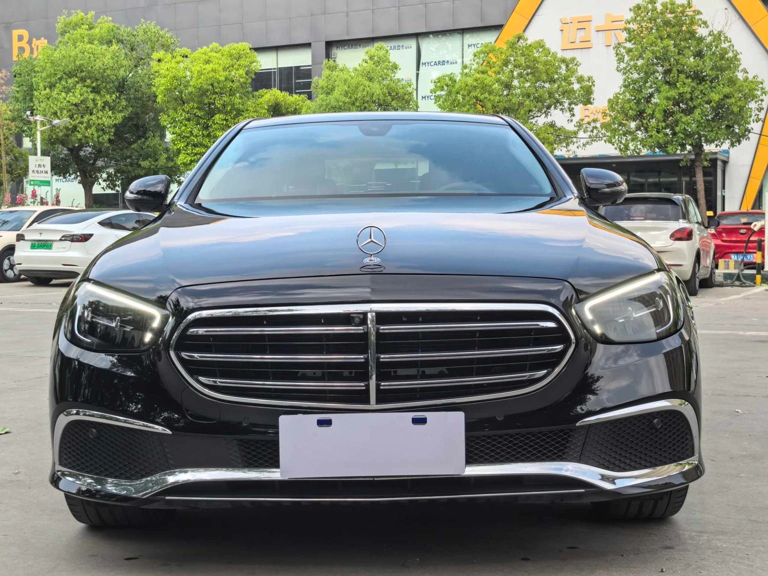 Mercedes-Benz E-Class E300 L Sport Edition - exterior