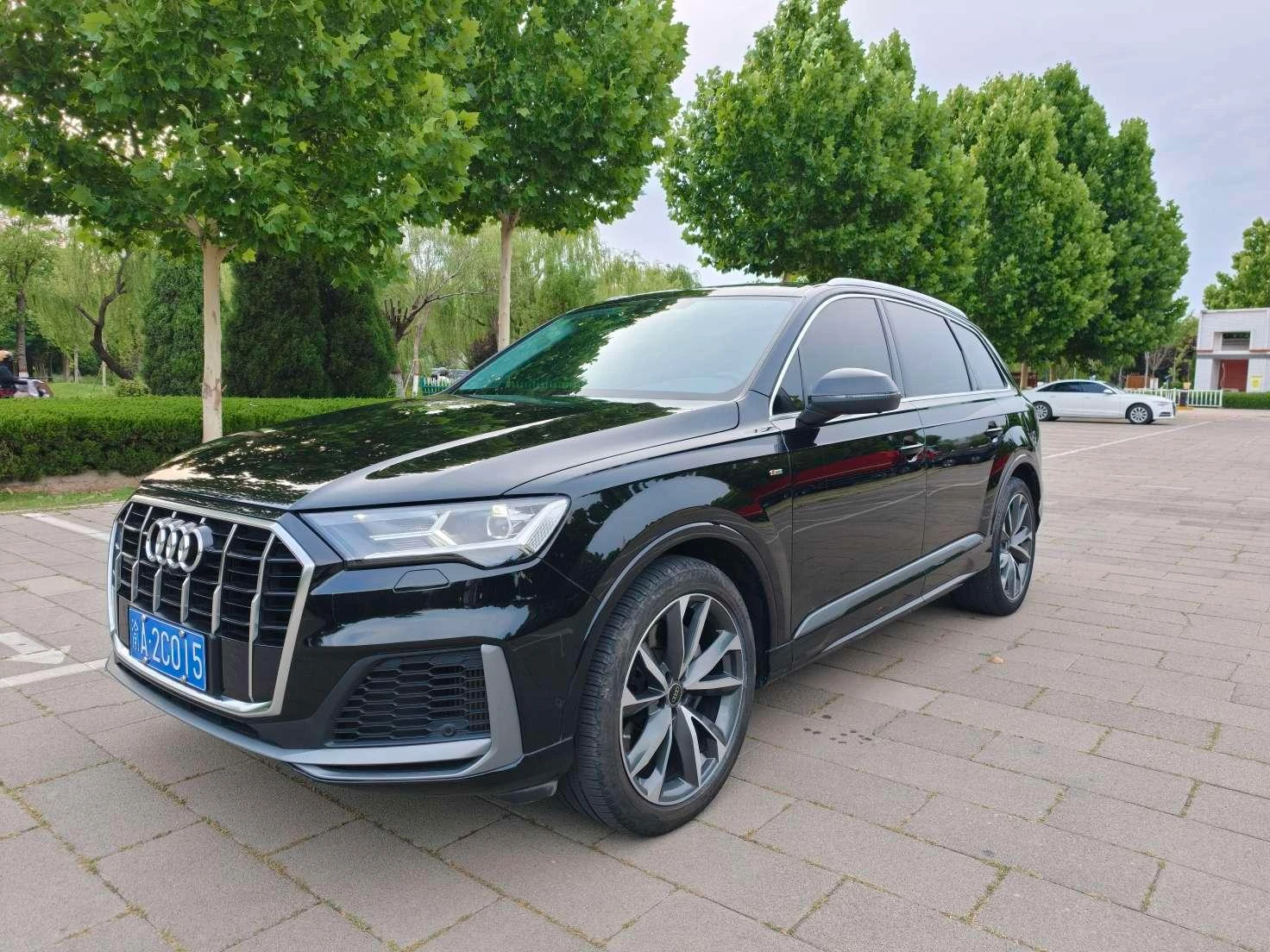 Audi Q7 55 TFSI quattro S line Sport