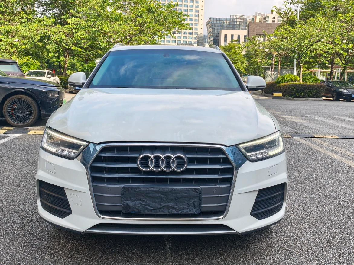 Audi Q3 30 TFSI 30th Anniversary Edition  - exterior