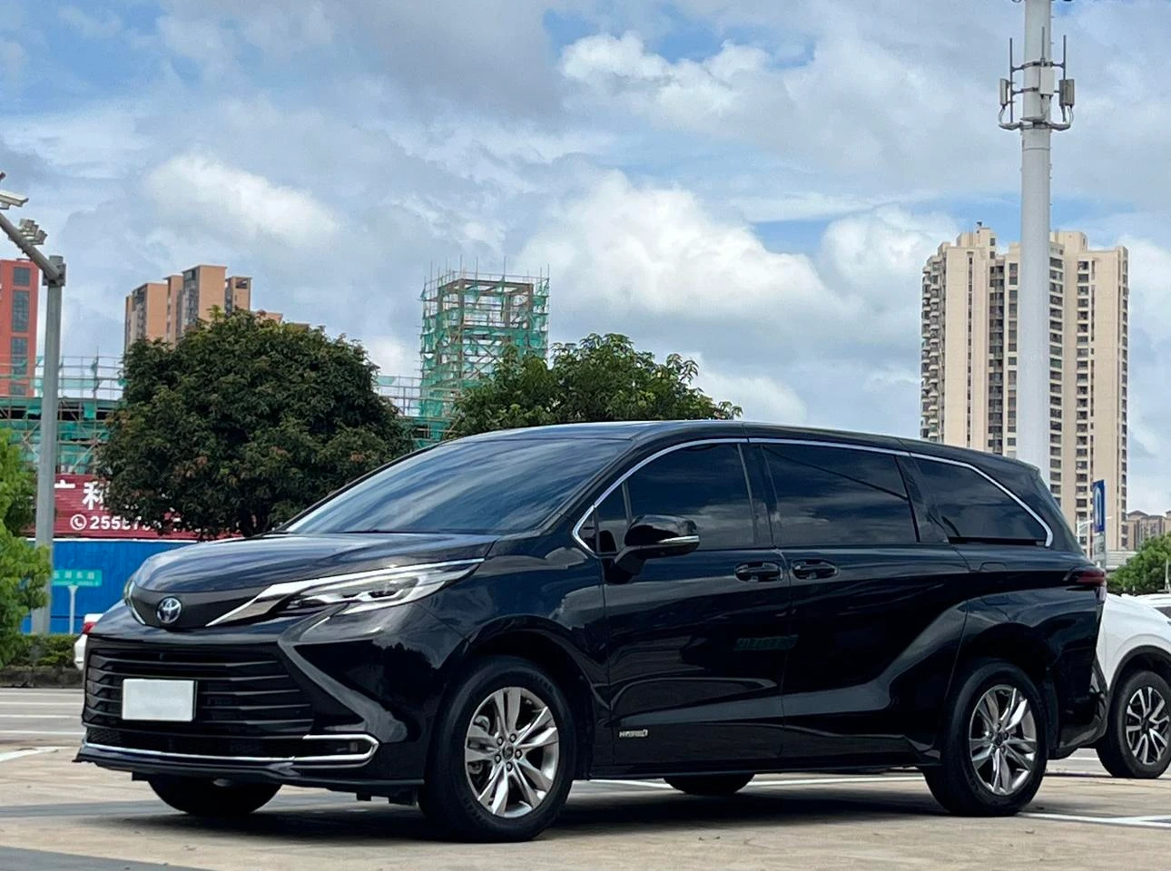 Toyota Sienna Hybrid 2.5L Comfort Edition