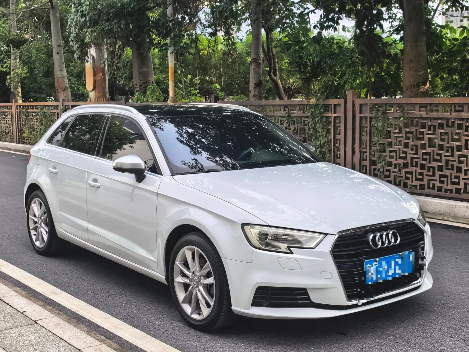 Audi A3  Sportback 35 TFSI  - exterior