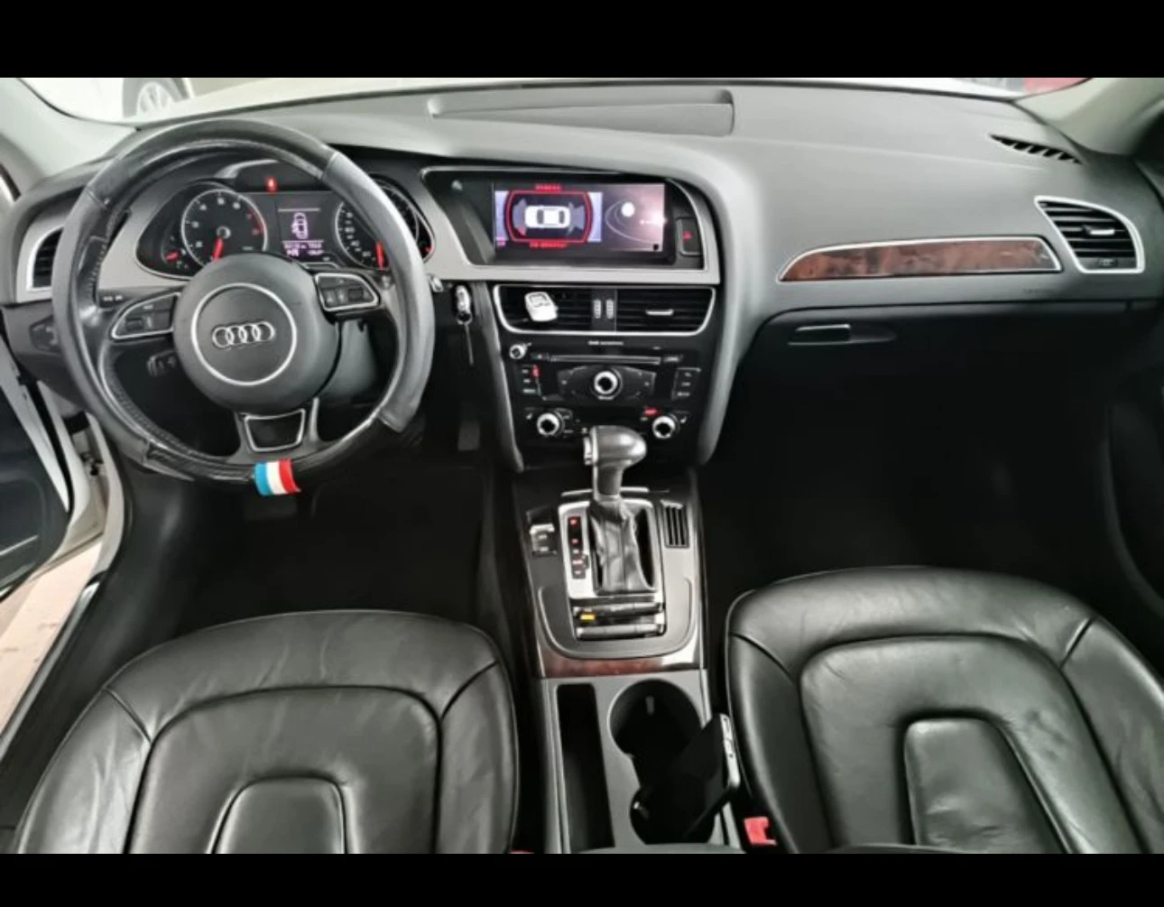 Audi A4L 35TFSI - interior