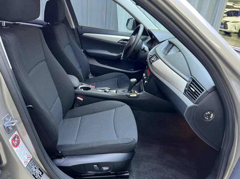 BMW X1 2013 sDrive18i  - exterior