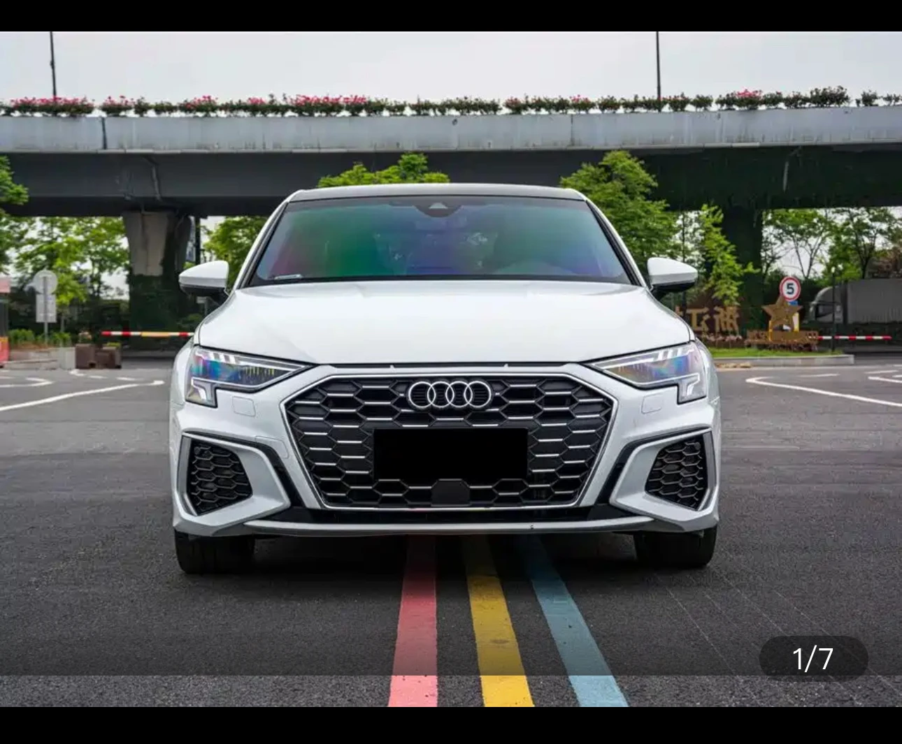 Audi A3L Limousine 35 Sport - exterior