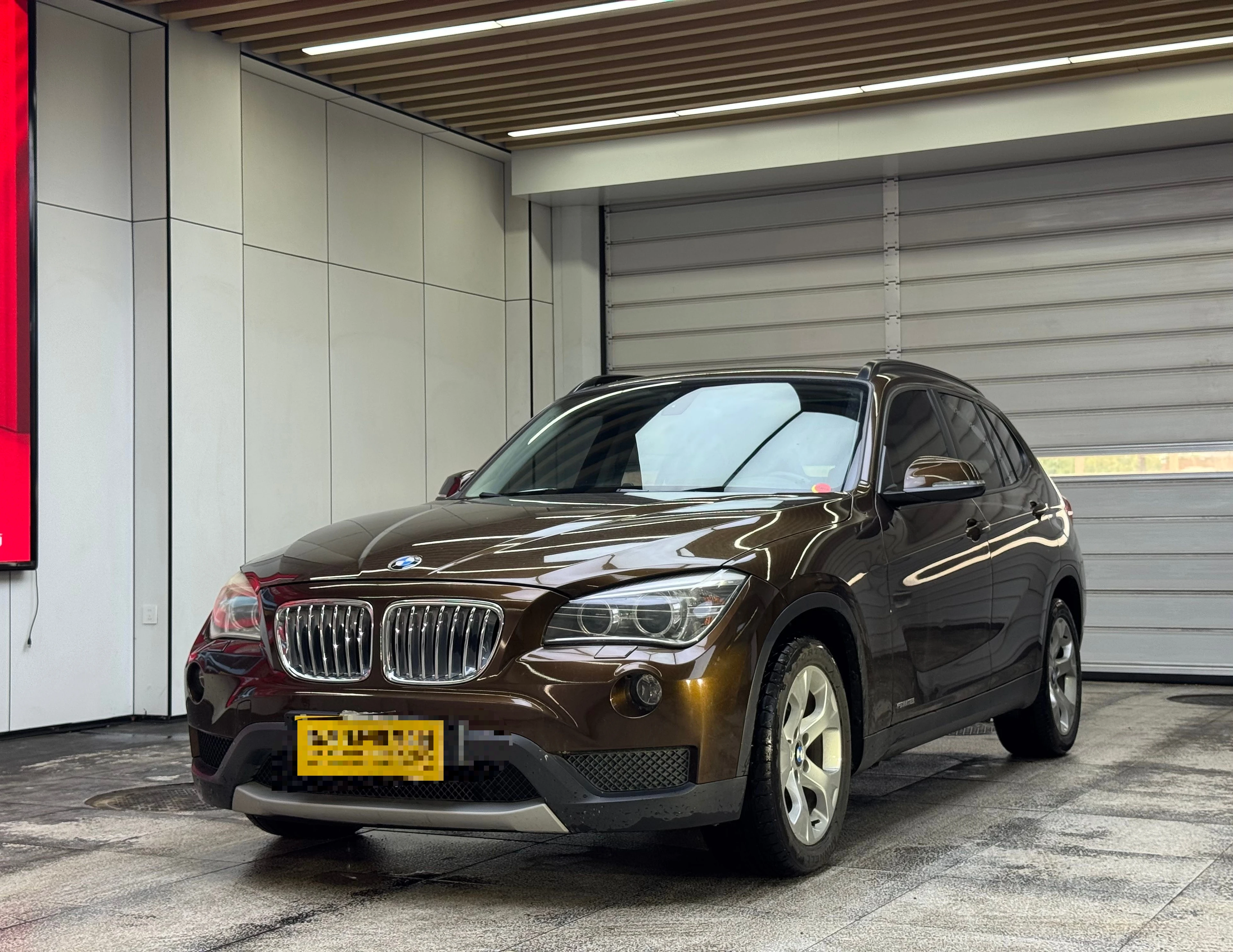 BMW X1 sDrive18Li - exterior