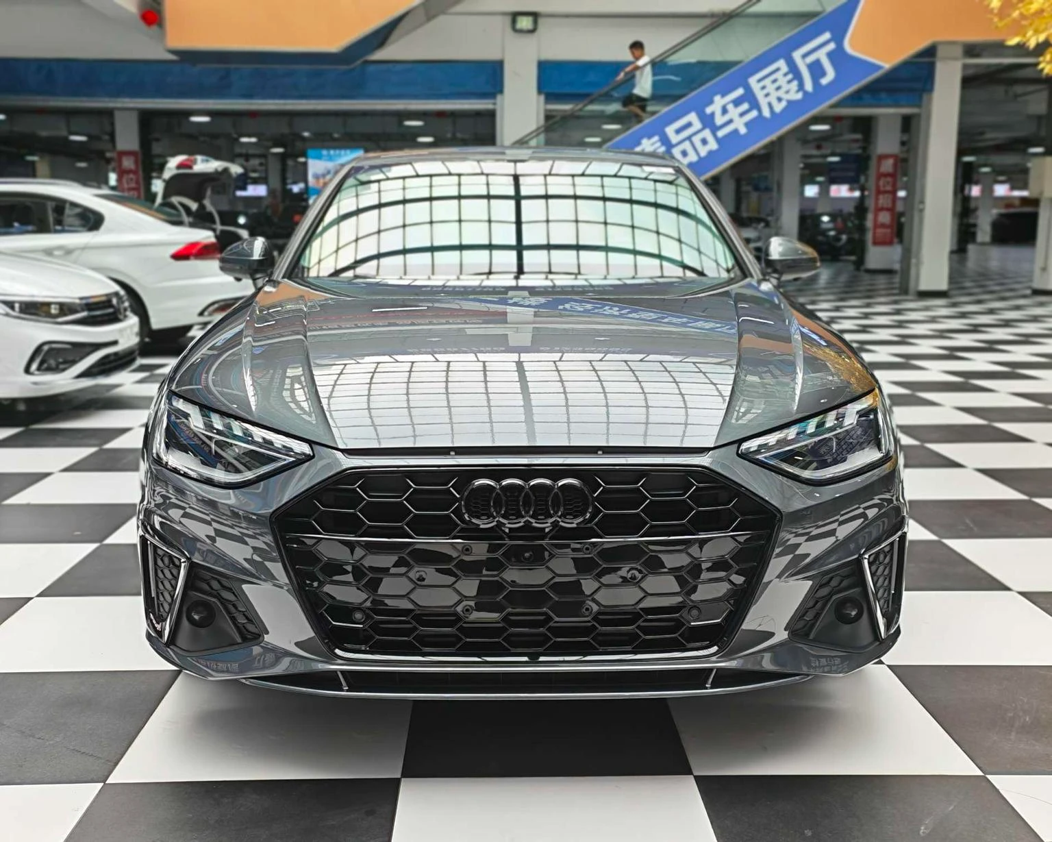 Audi A4L 40 TFSI Fashion Dynamic