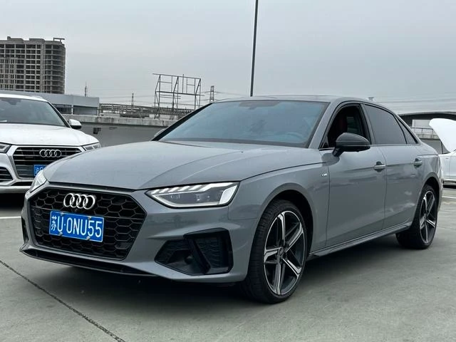 Audi A4L 40 TFSI Luxury Dynamic Model