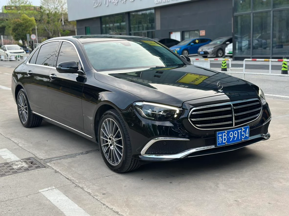 Mercedes-Benz E-Class E260 L - exterior
