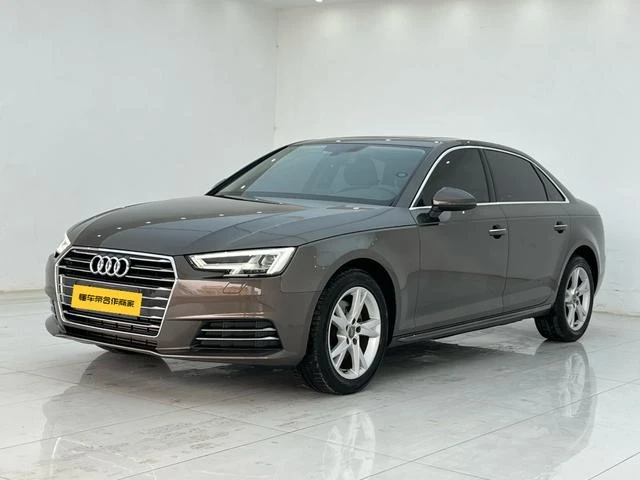 Audi A4L  40 TFSI 