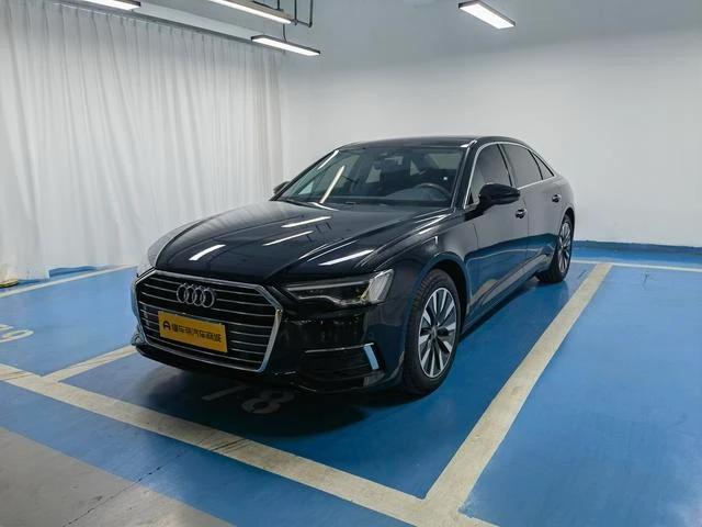 Audi A6L 45 TFSI Premium Selection Dynamic Trim