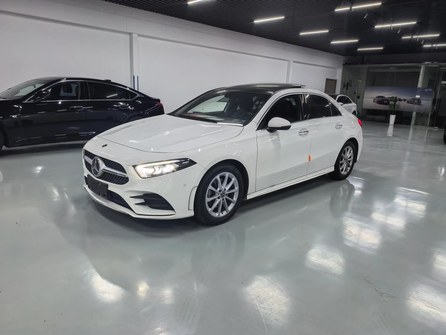 Mercedes-Benz A-Class 200L Sport  - exterior