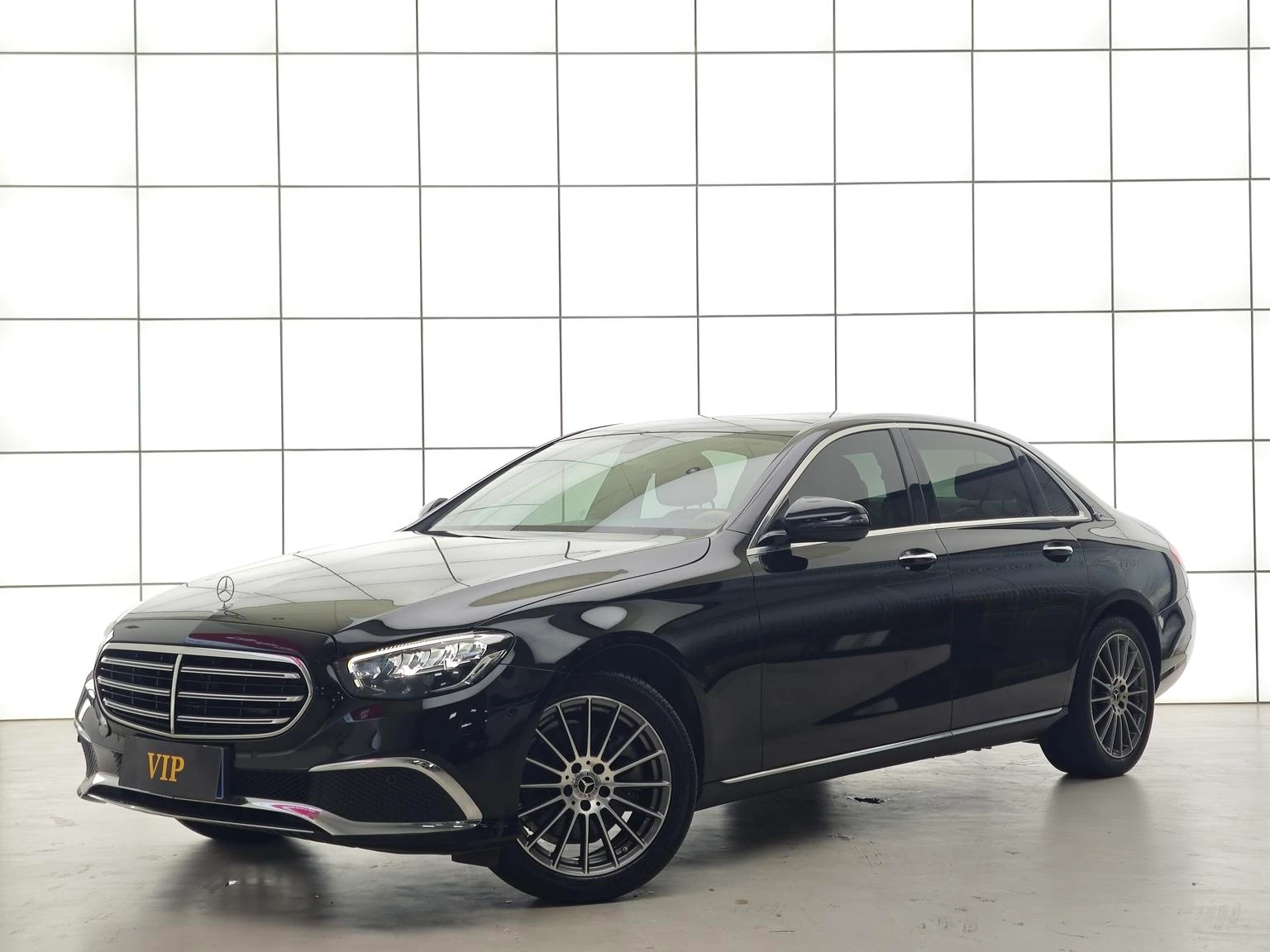 Mercedes-Benz E-Class E260 L