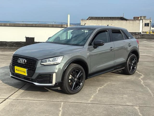 Audi Q2L 35TFSI Fashion Elegant Trim
