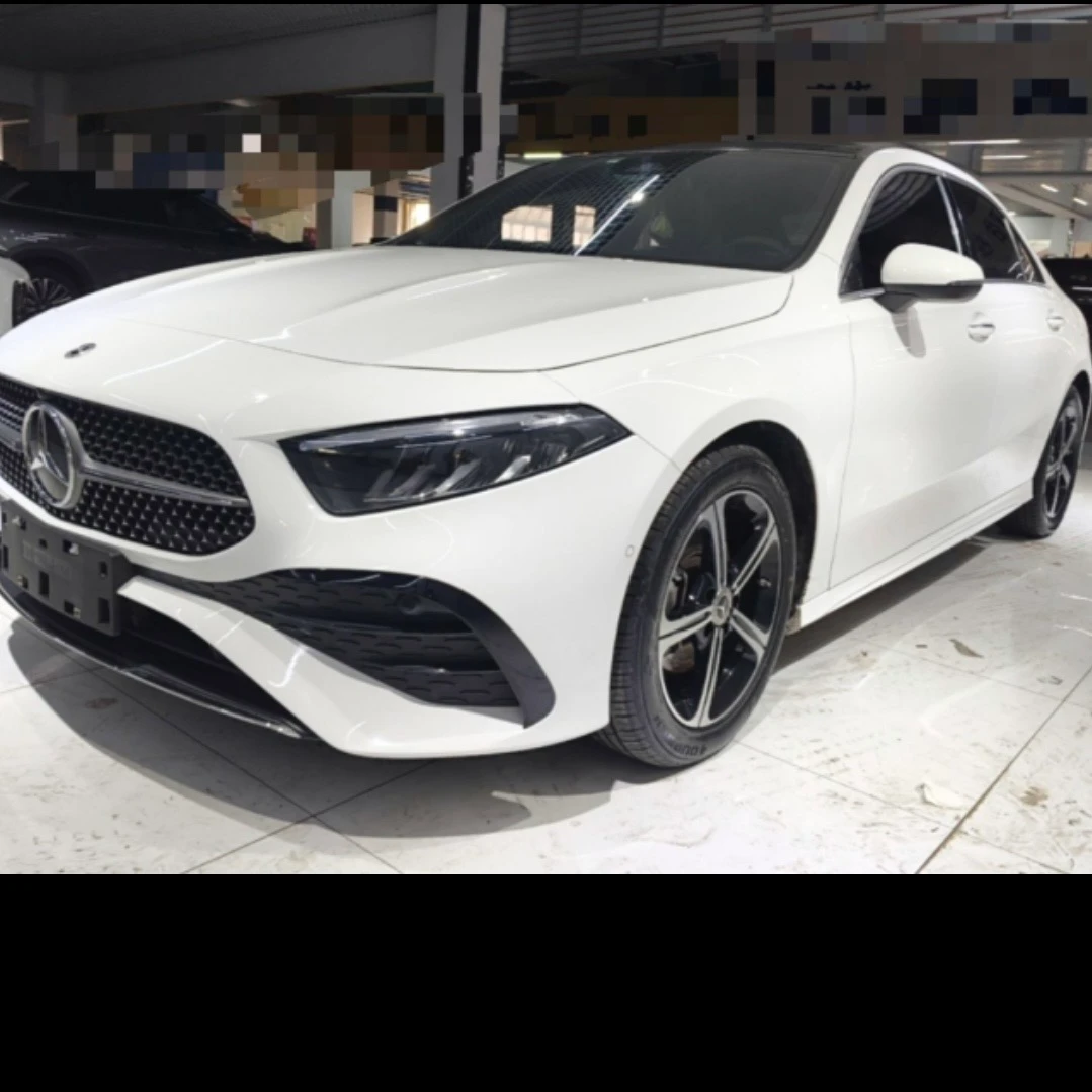 Mercedes-Benz A200L Fashion