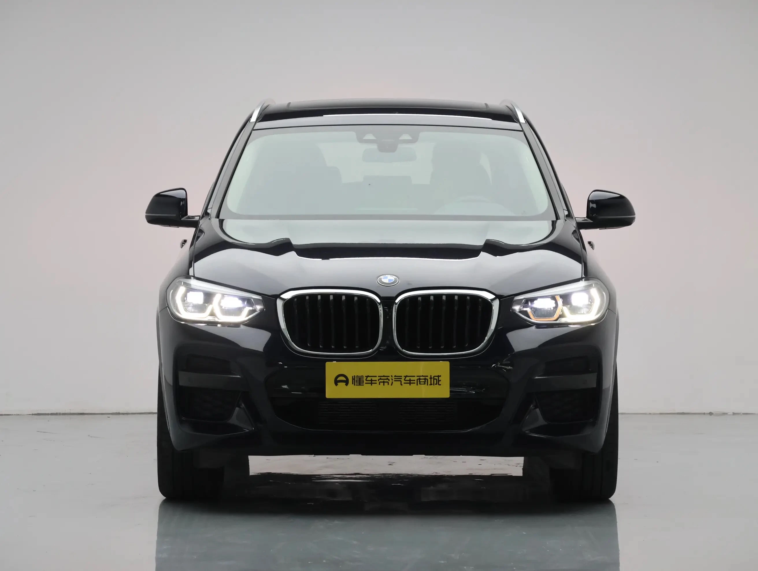 BMW X3 28i M Sport - exterior