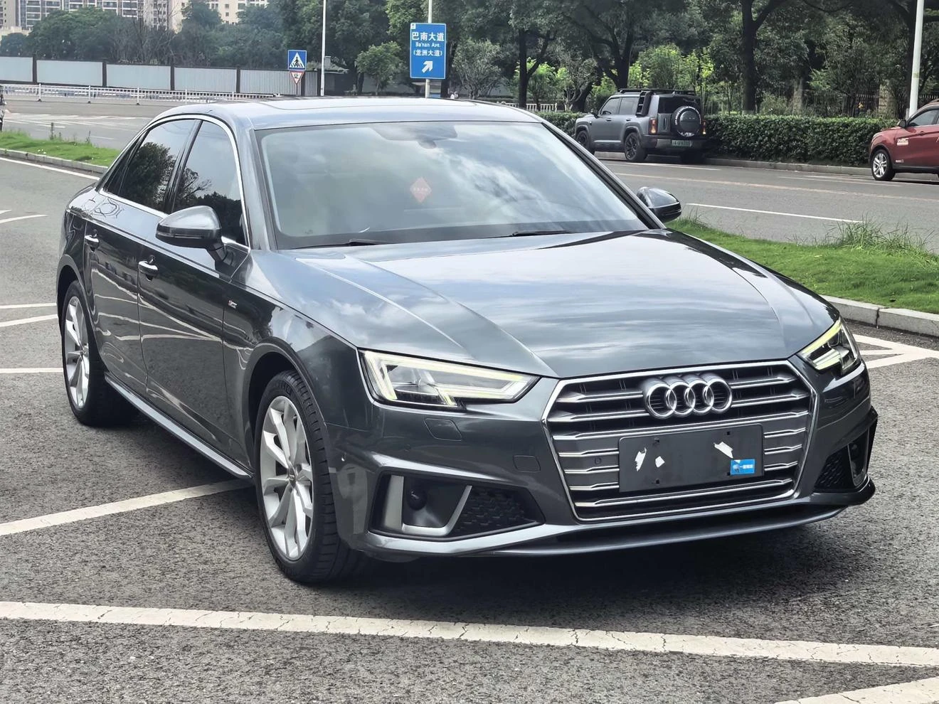 Audi A4L 40 TFSI Fashion