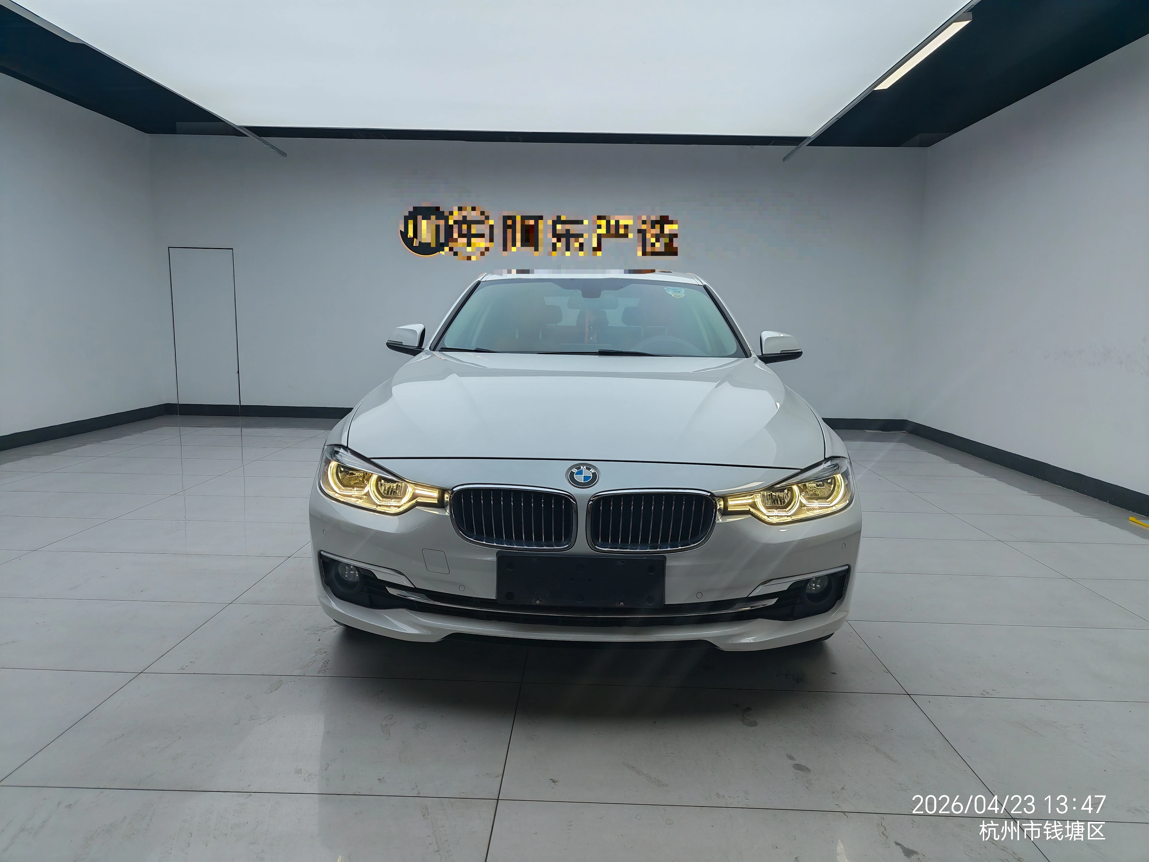 BMW 330Li
