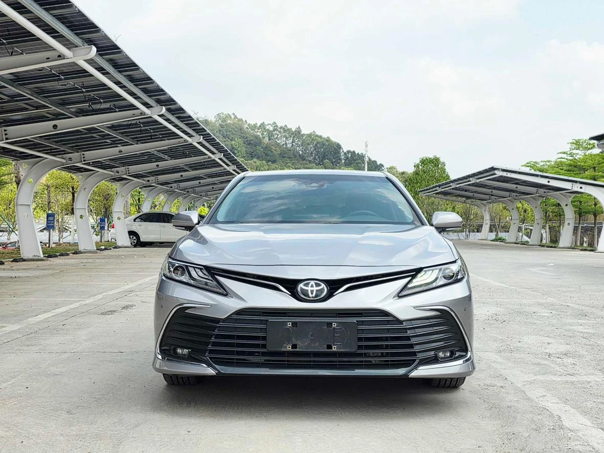  Toyota Camry 2.0G (Luxury Trim) - exterior