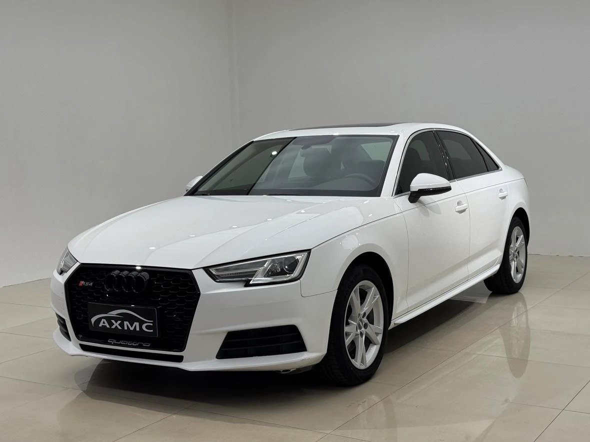 Audi A4L 40 TFSI 