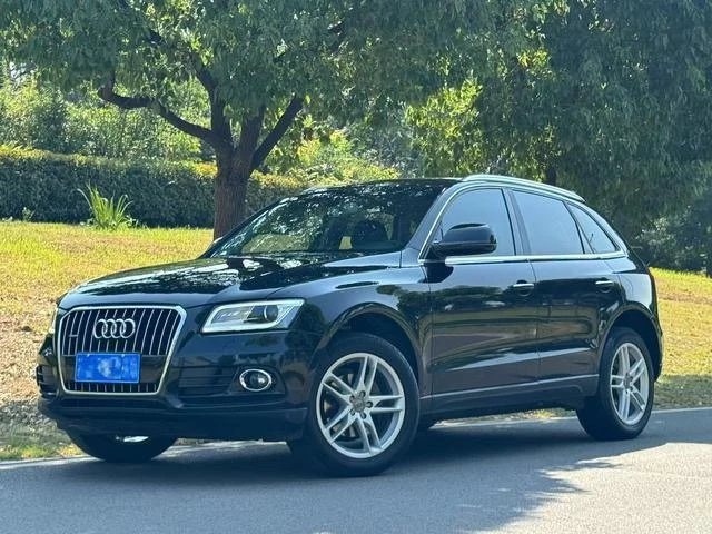 Audi Q5 40TFSI Technology