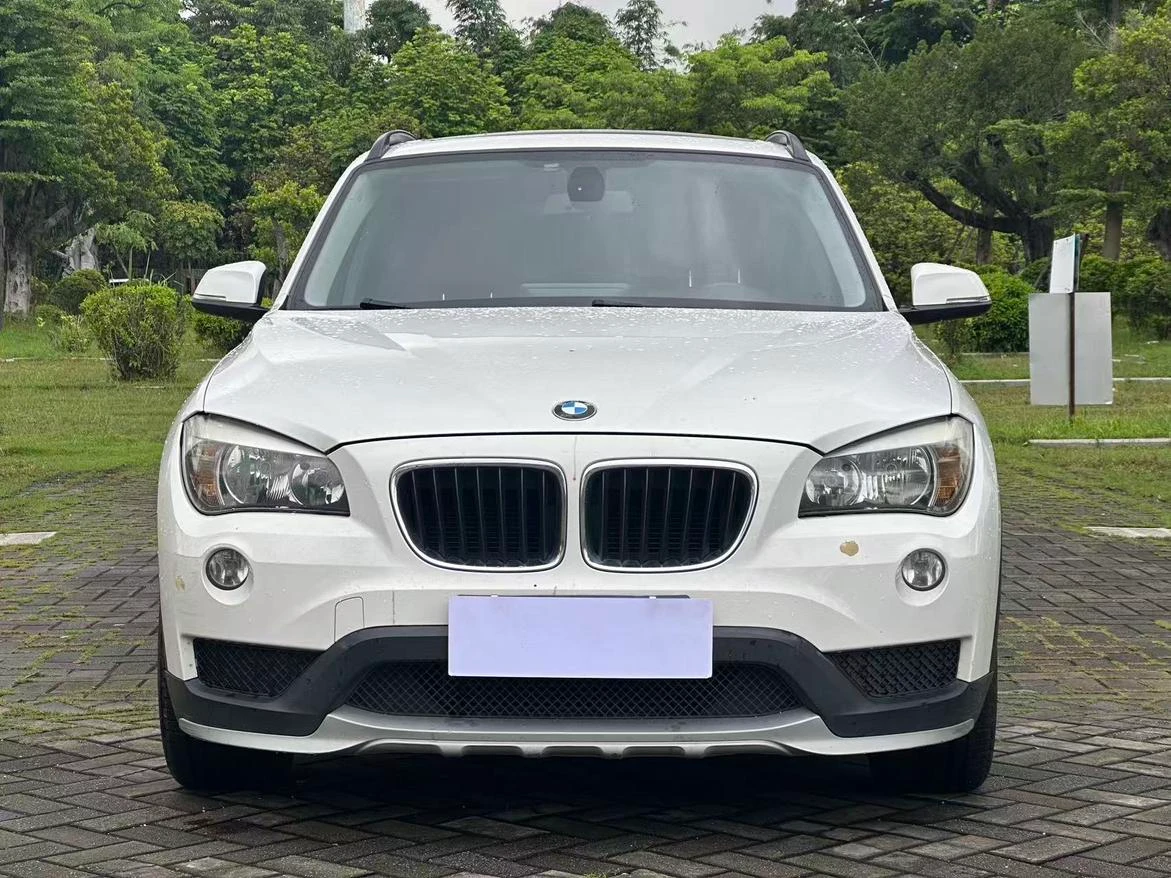 BMW X1 sDrive18i - exterior