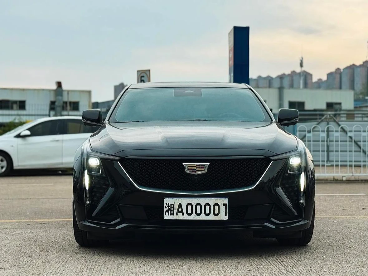 Cadillac CT5 28T Premium - exterior