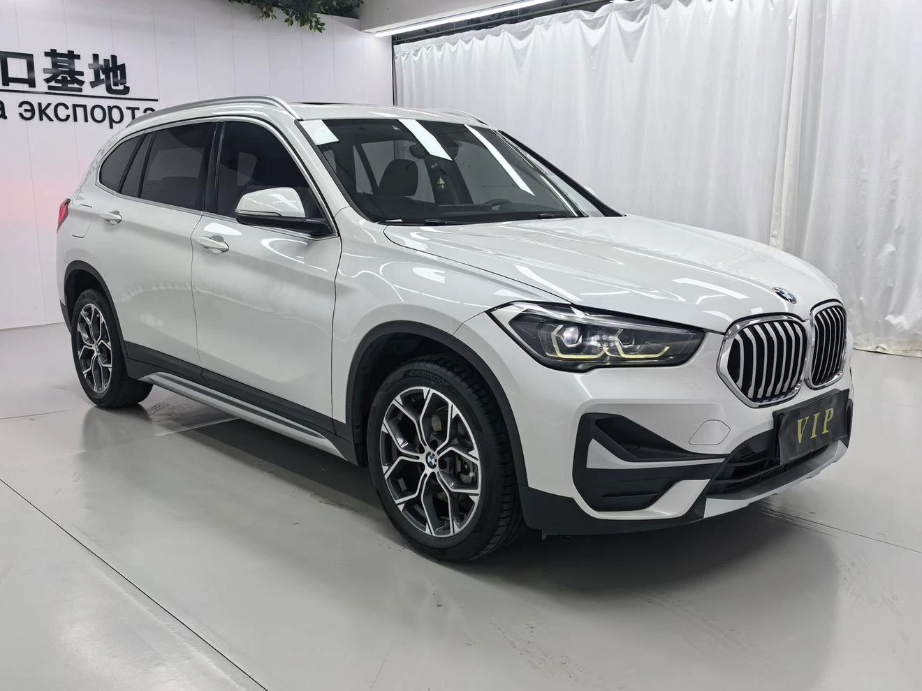 BMW X1 sDrive20Li Fashion - exterior