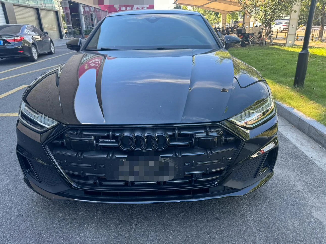 Audi A7L 45 TFSI Quattro S-line Vision - exterior
