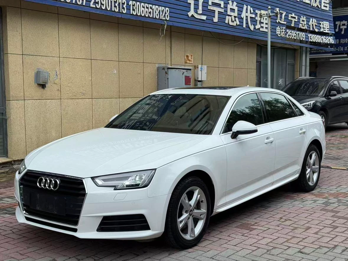 Audi A4L 40 TFSI Fashion
