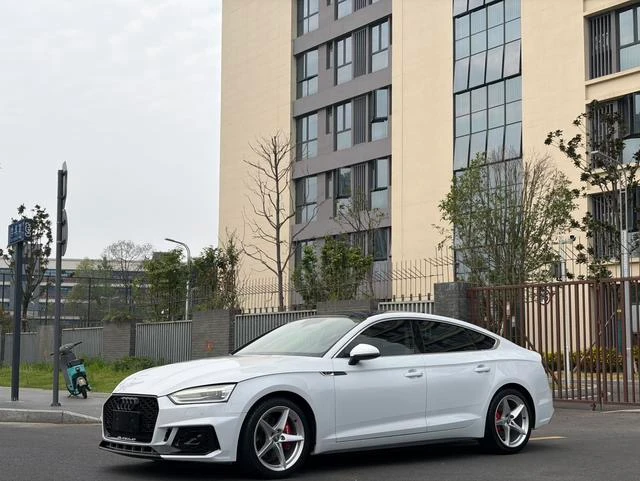 Audi A5 Sportback 40TFSI Fashion Line