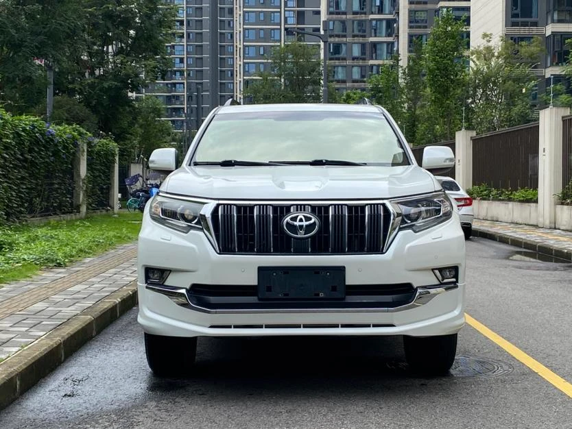 Toyota Prado - exterior