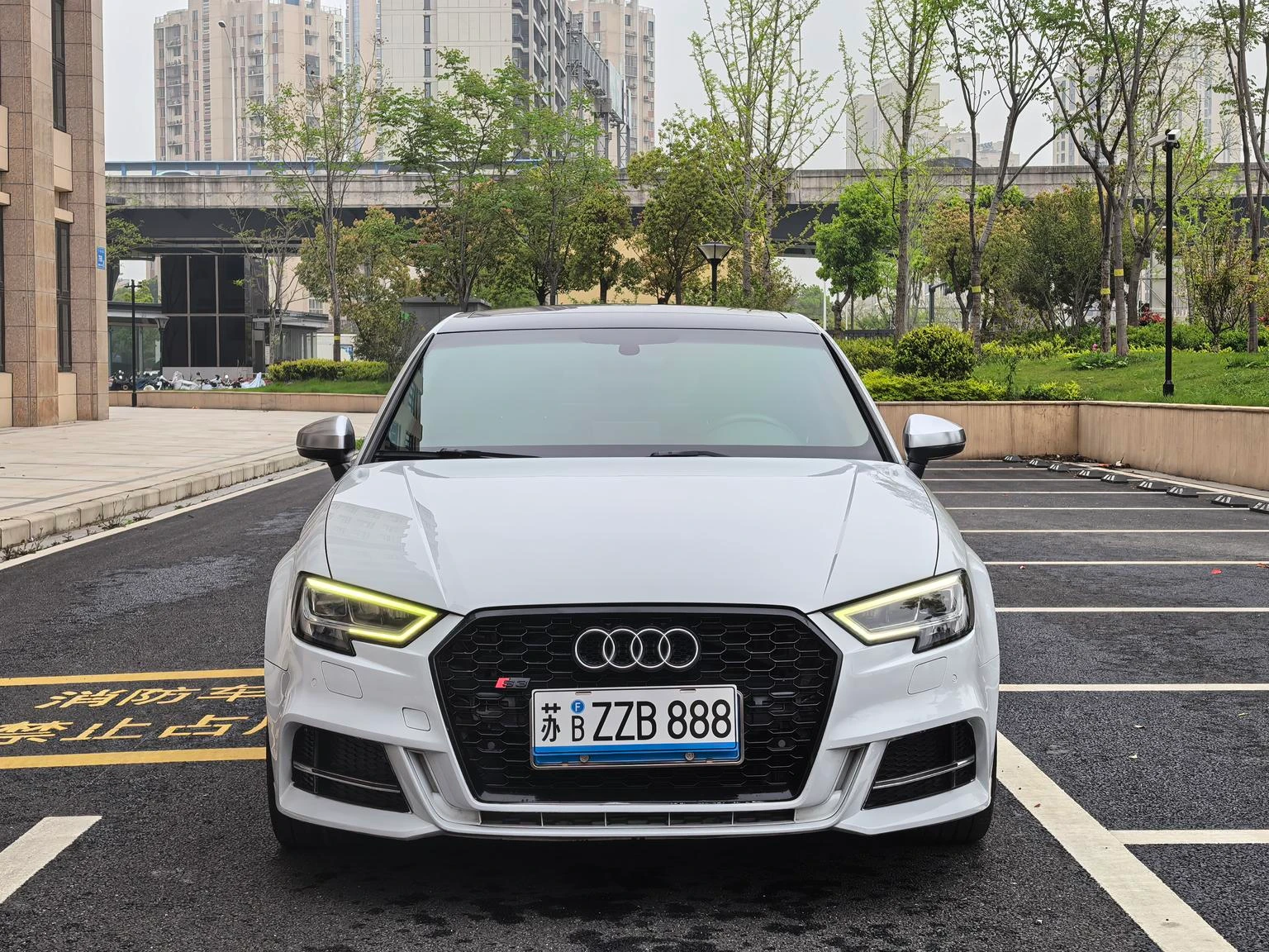 Audi A3 Limousine 35 TFSI - exterior