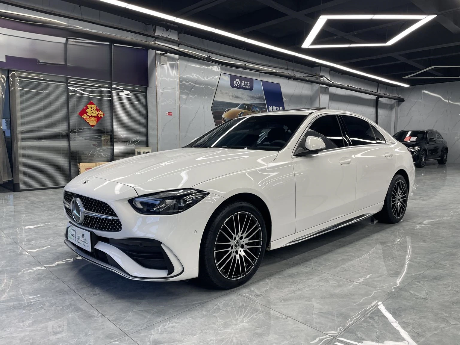 Mercedes-Benz C-Class C 200 L Sport - exterior