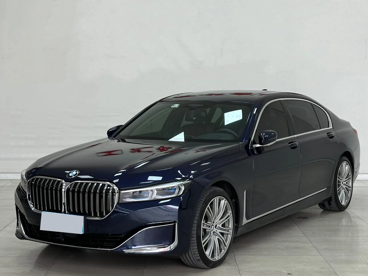 BMW 7 Series 2019 750Li xDrive V8 M Sport Package - exterior