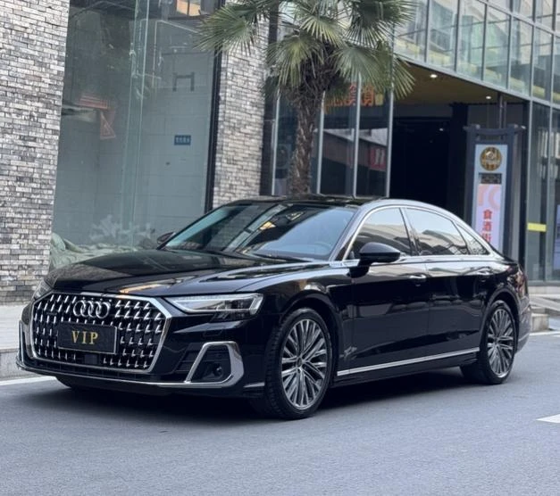 Audi A8L 50 TFSI Quattro 