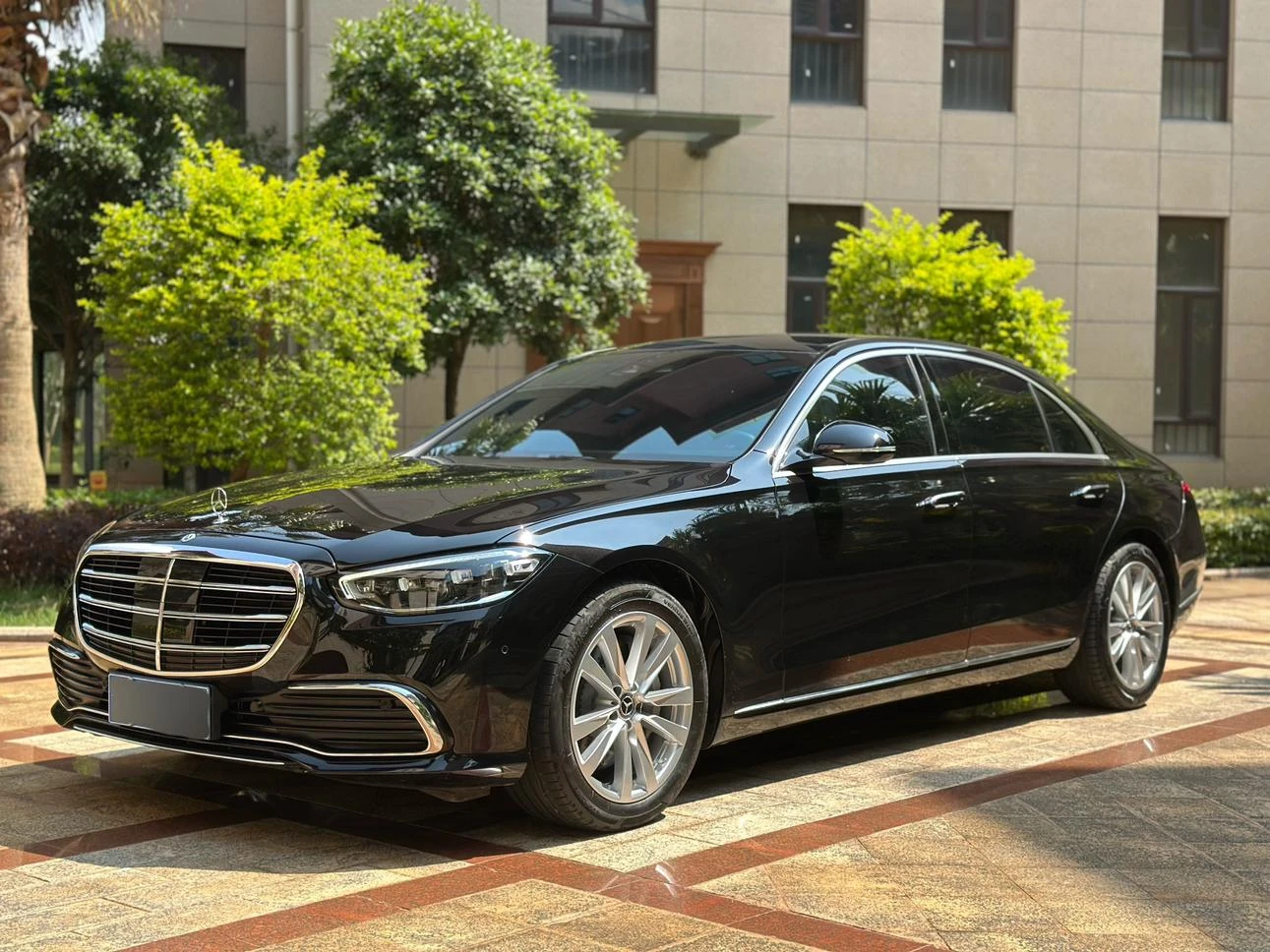 Mercedes-Benz S-Class S400 L