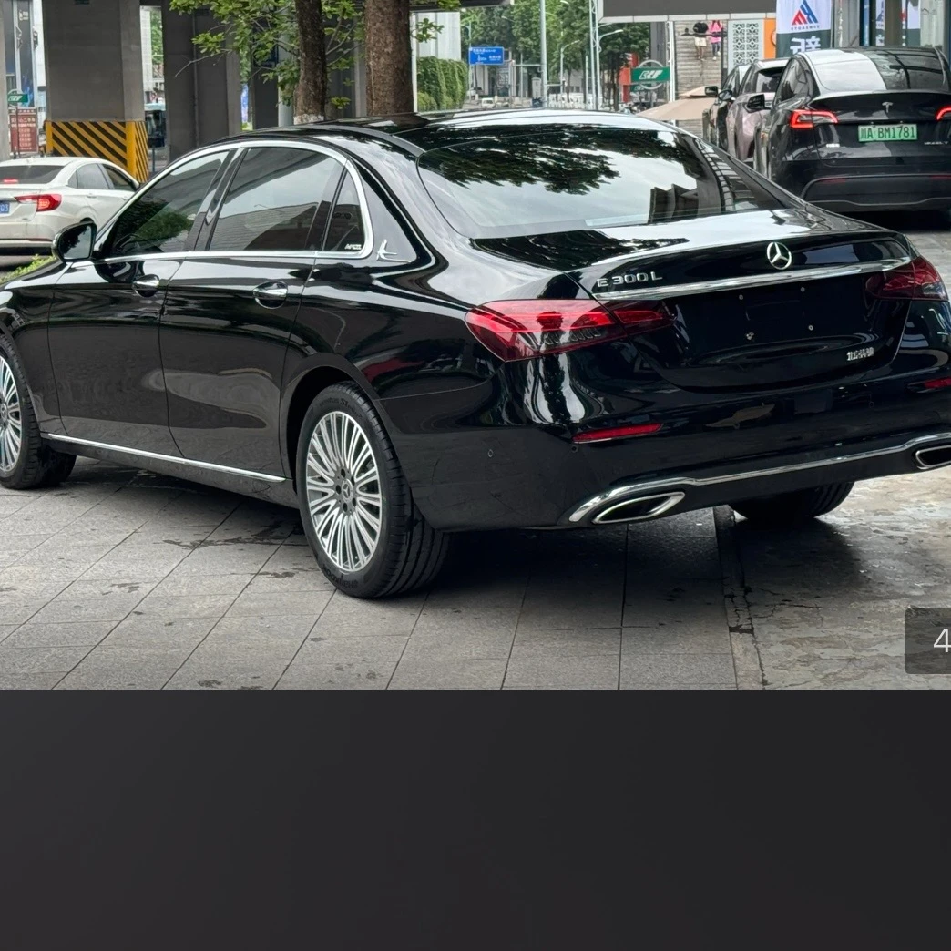 Mercedes-Benz E-class 300 L Style - exterior